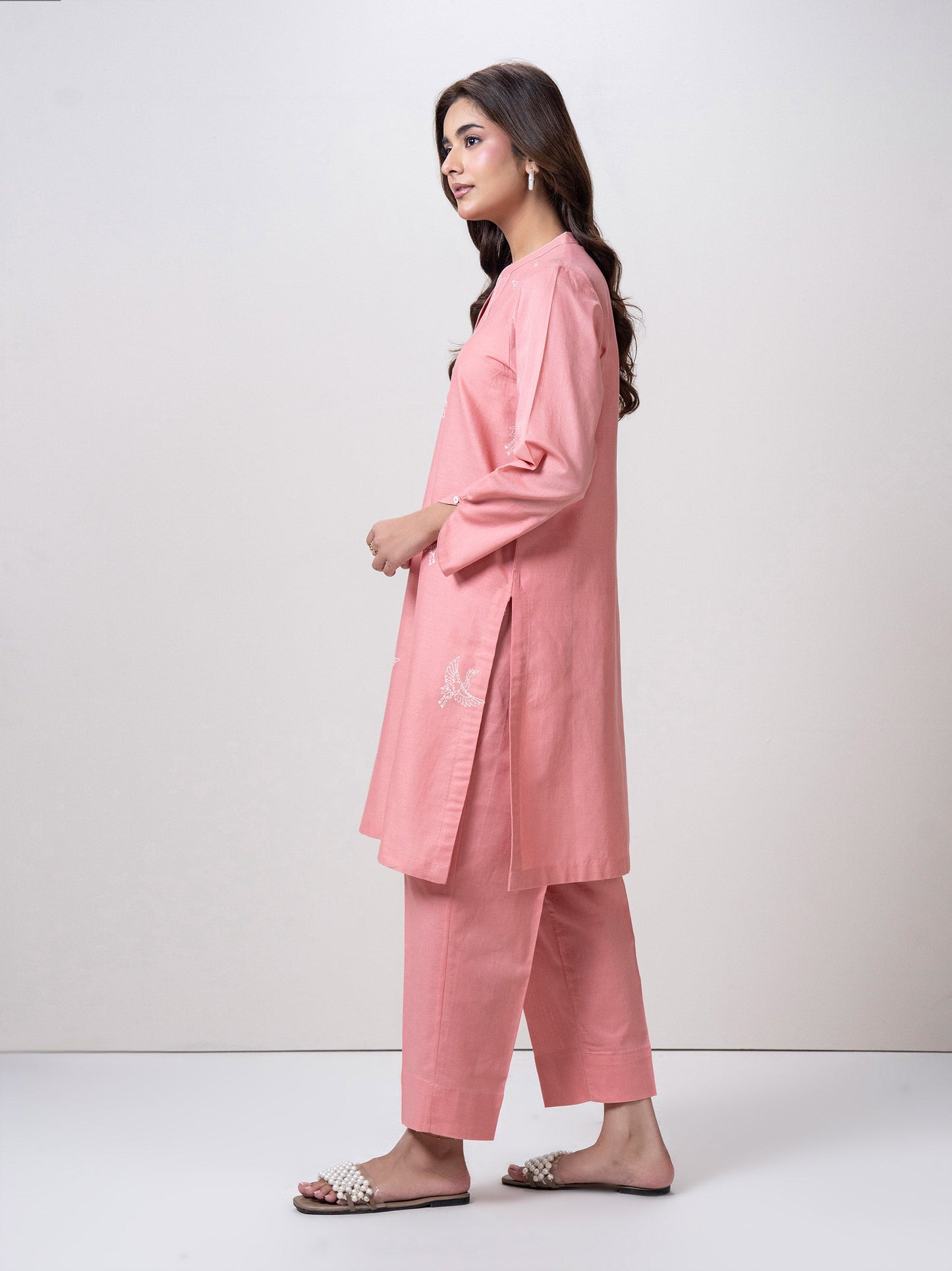 2 Piece Khaddar Suit- Embroidered (Pret)