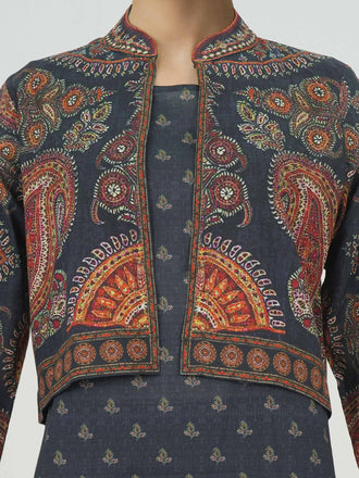 2-piece-lawn-suit--embroidered-(pret)