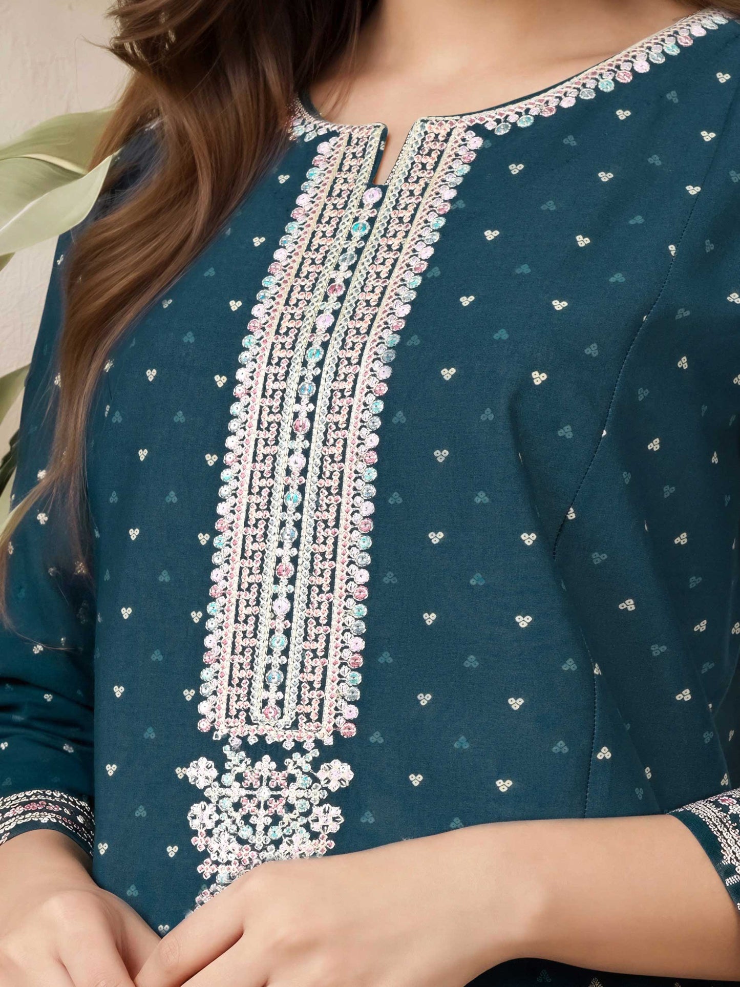 2 Piece Lawn Suit- Embroidered (Pret)