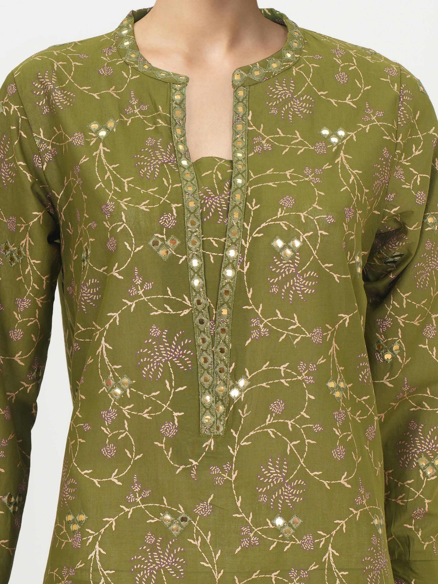 3 Piece Lawn Suit- Embroidered (Pret)