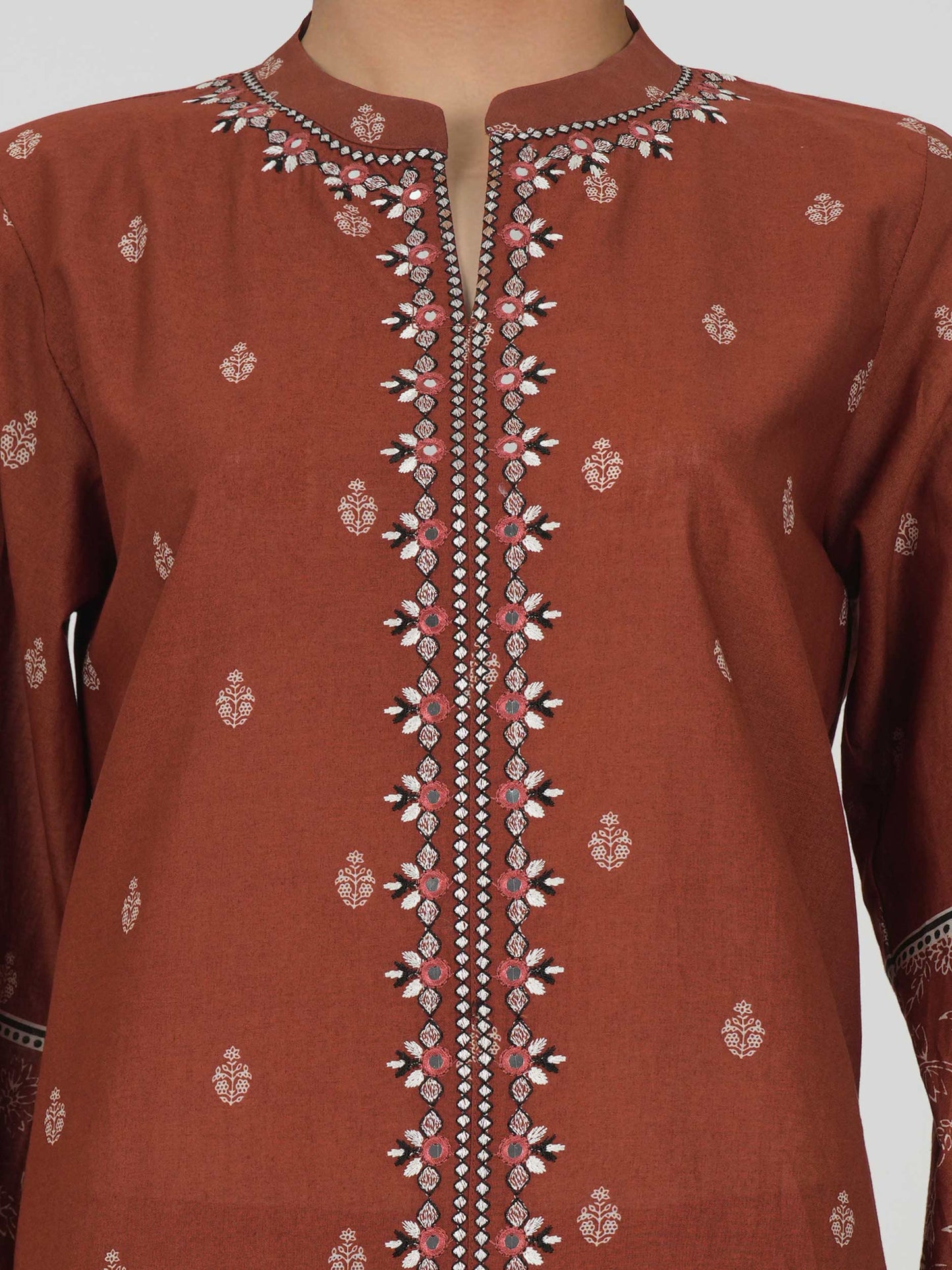 Lawn Co-ord set- Embroidered
