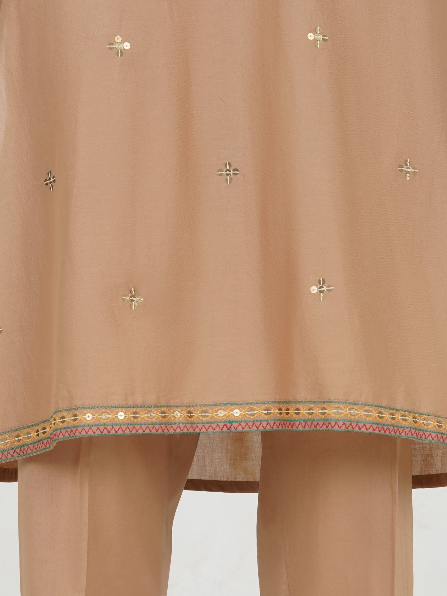 2 Piece Lawn Suit- Embroidered (Pret)