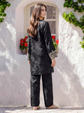 2-piece-silk-suit--embroidered-(pret)