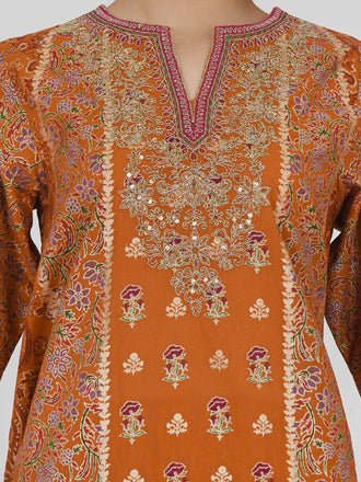 2-piece-lawn-suit--embroidered-(pret)
