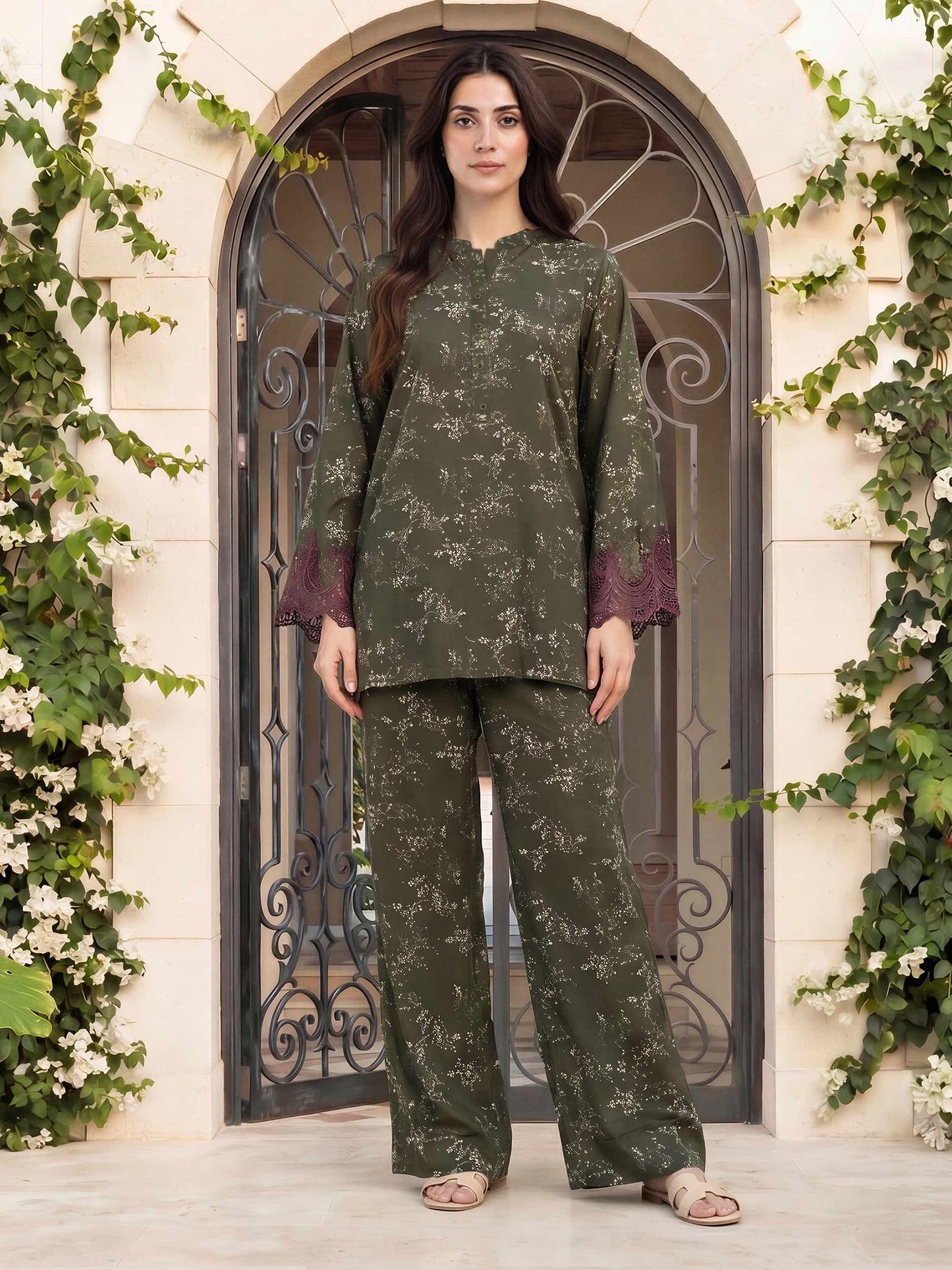 Silk Co-ord set- Embroidered