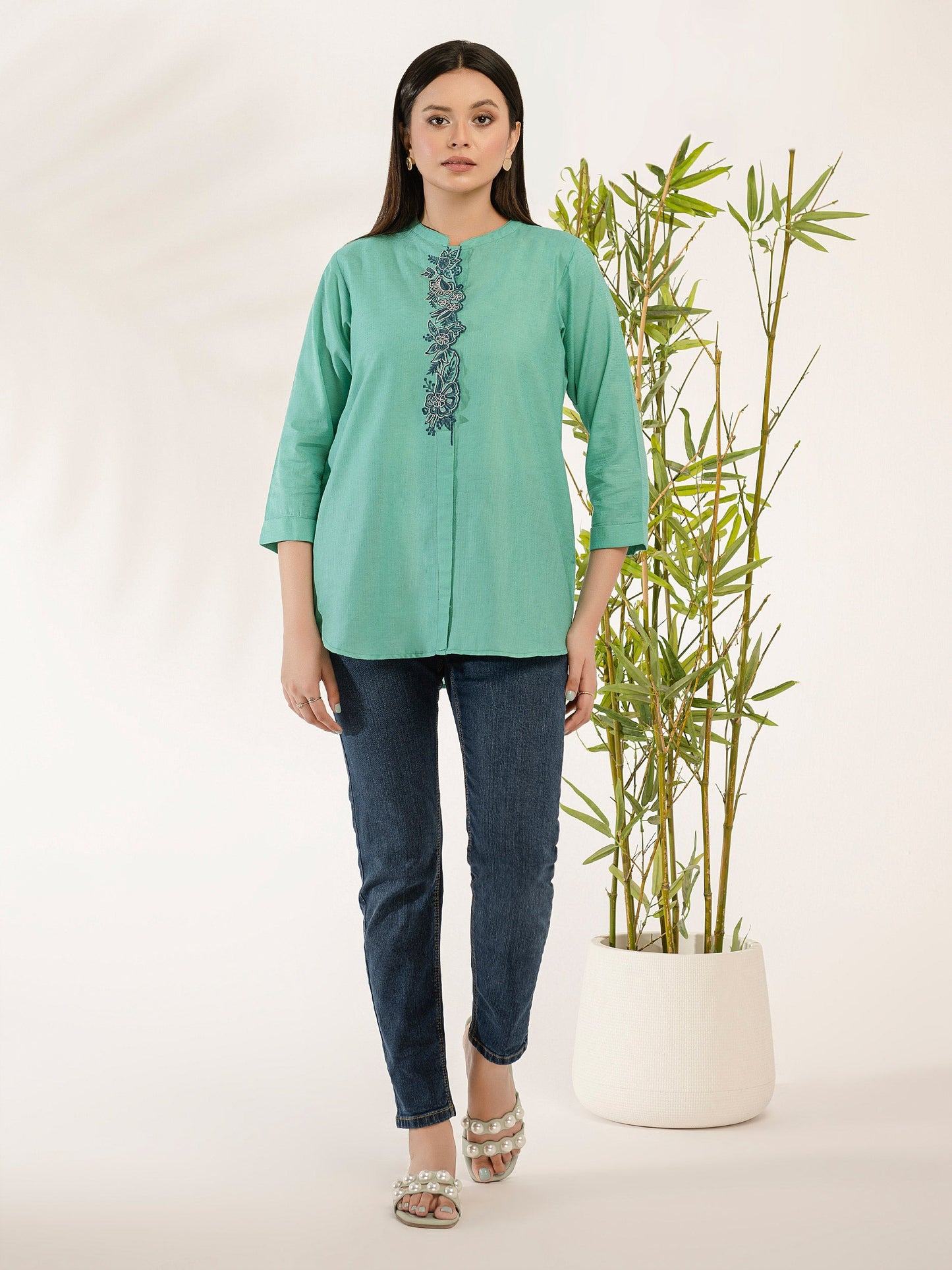 Texture Lawn Kurti-Embroidered (Pret)