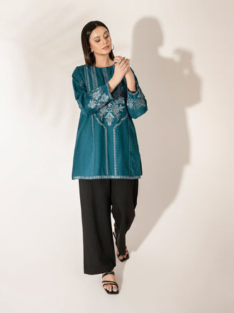 lawn-kurti-embroidered-(pret)