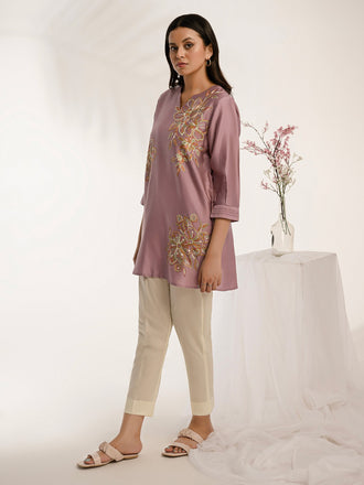 satin-kurti-embroidered-(pret)