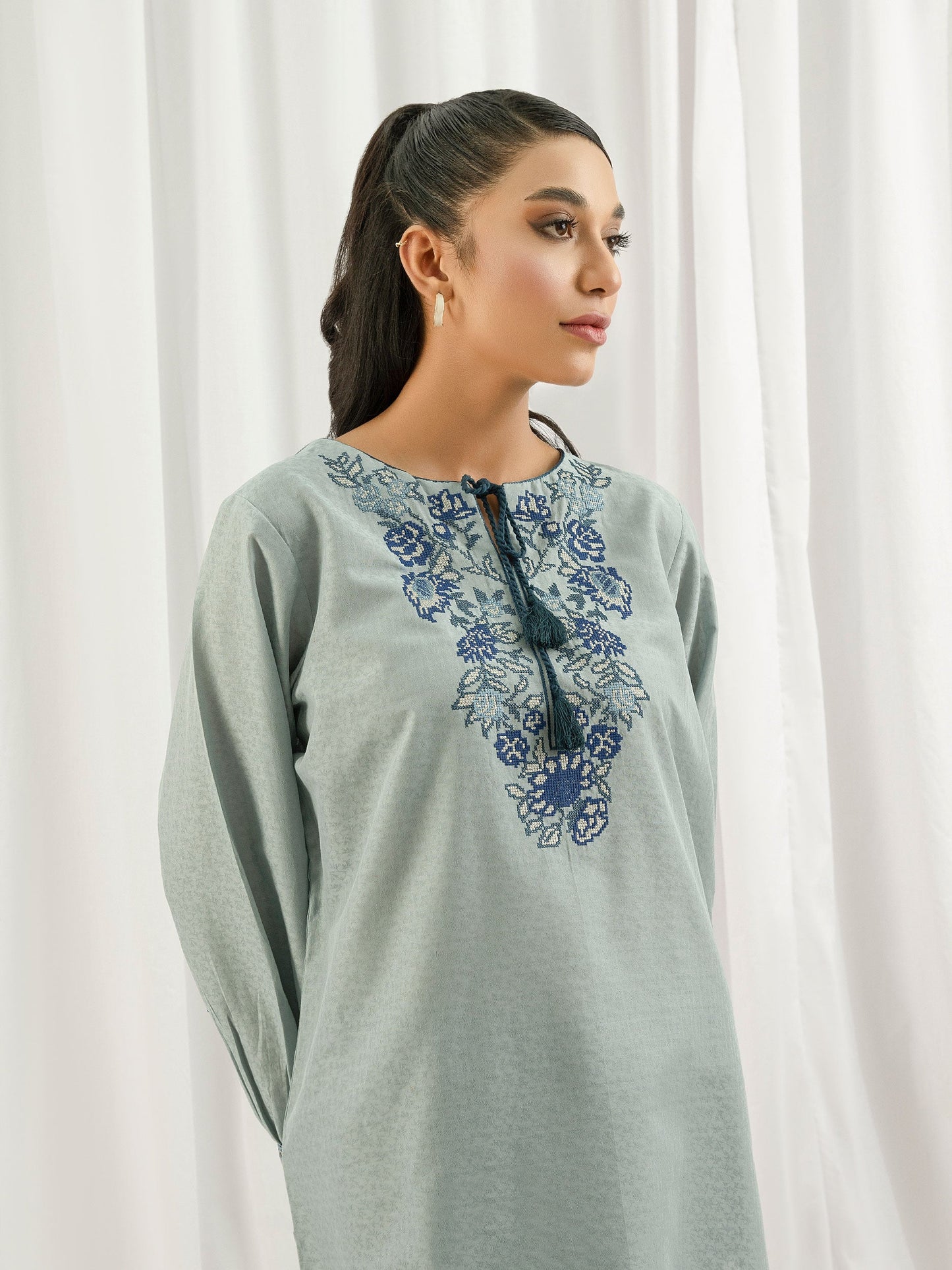 Jacquard Kurti- Embroidered (Pret)