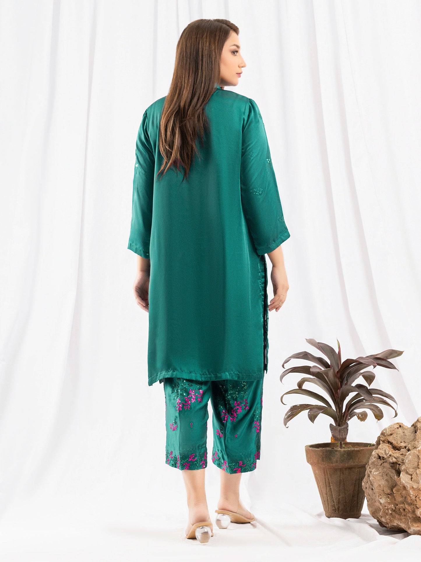 2 Piece Silk Suit-Embroidered (Pret)