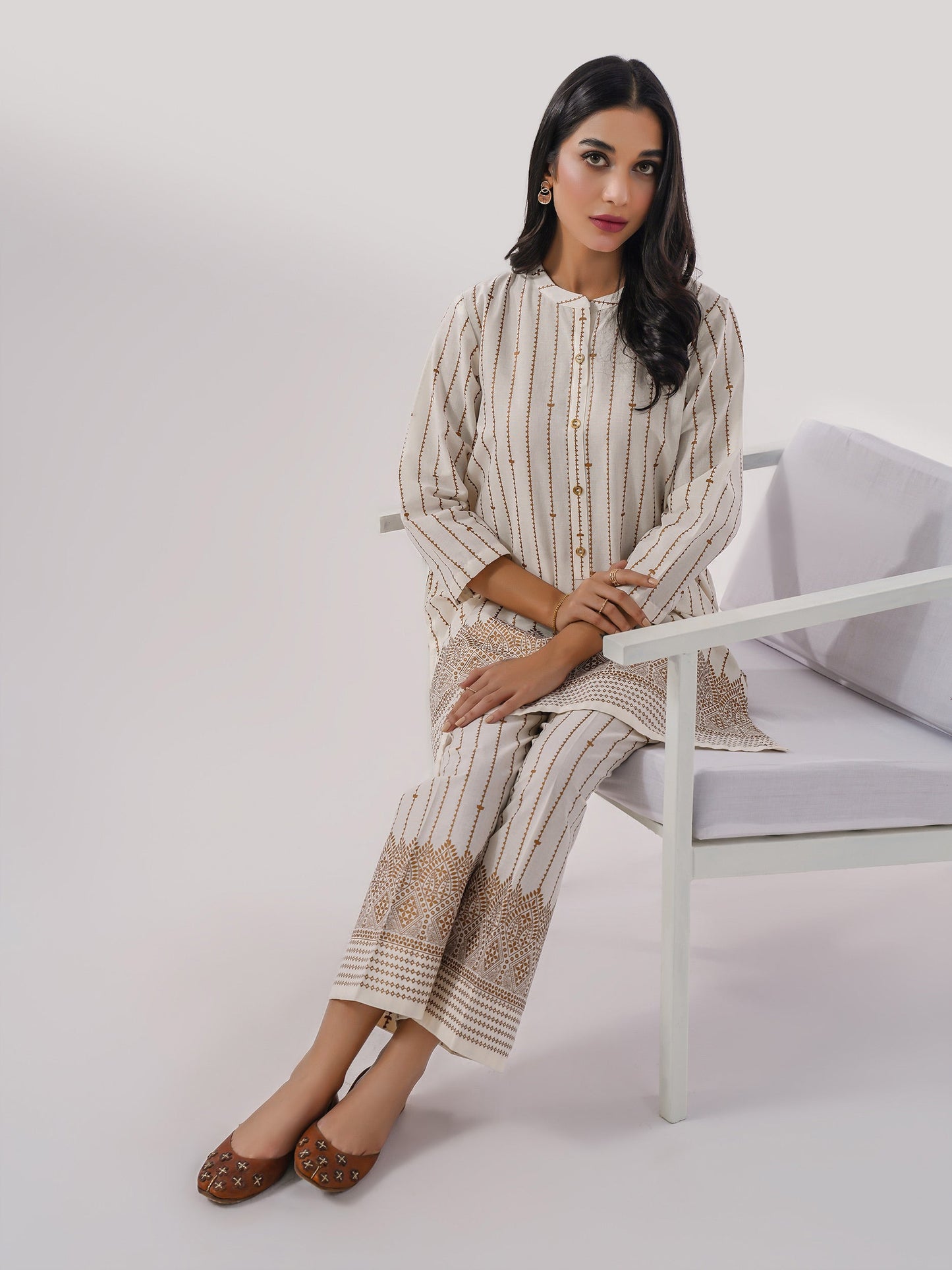 2 Piece Khaddar Suit-Paste Print(Pret)