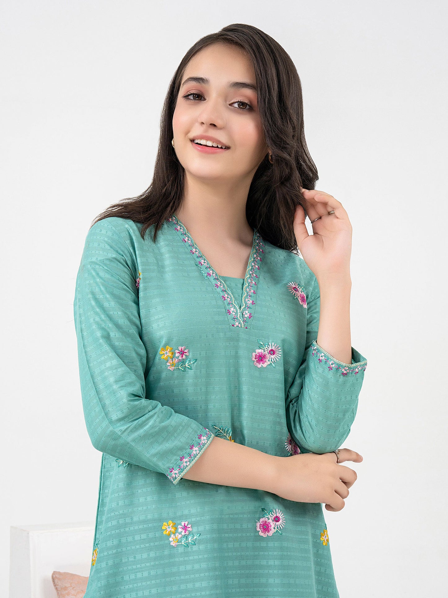 2 Piece Lawn Suit-Embroidered