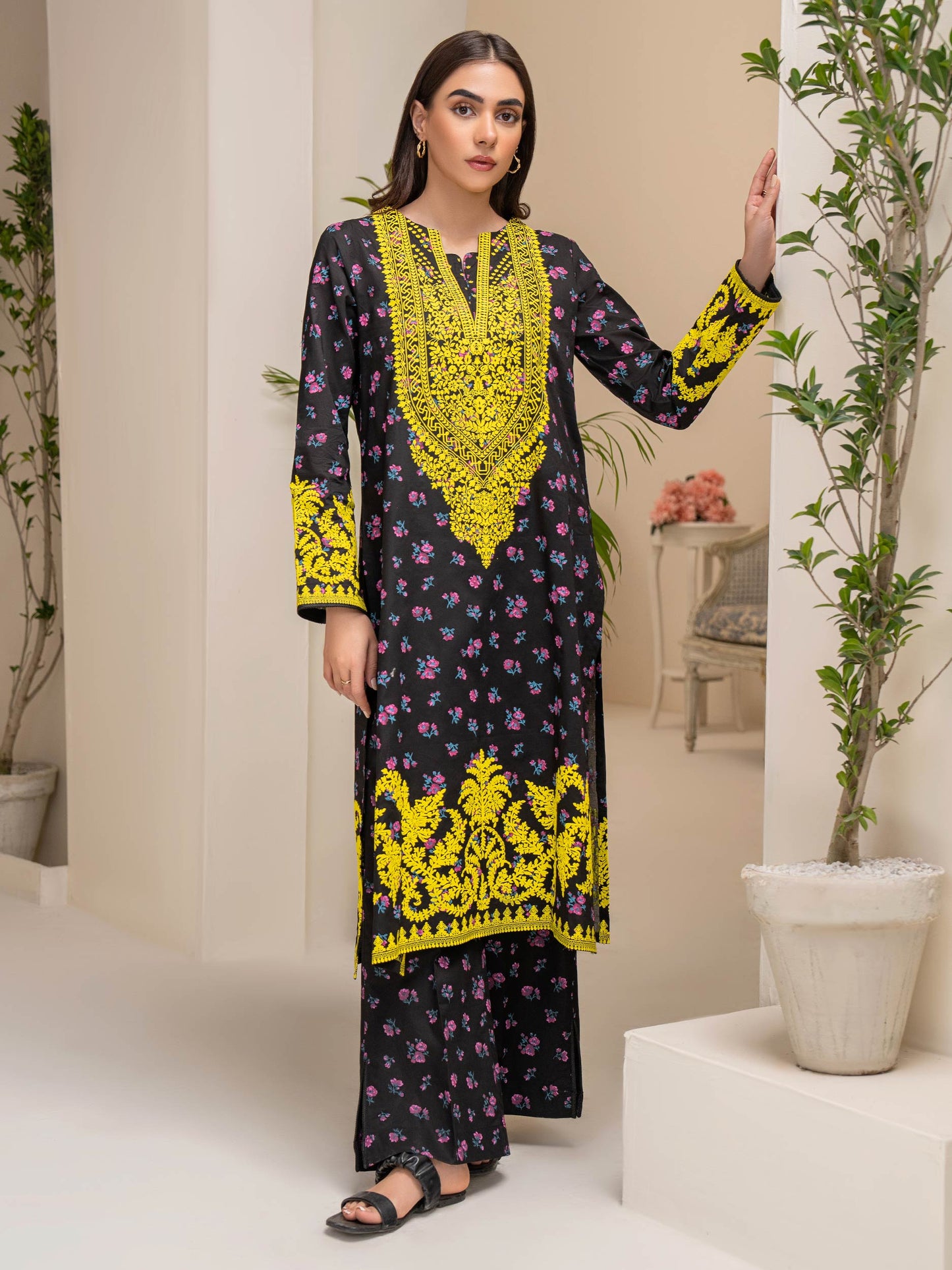 2 Piece Lawn Suit-Emboss Print (Pret)
