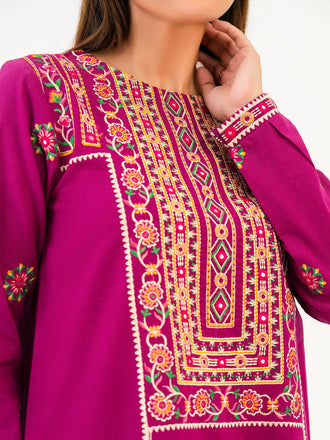 khaddar-kurti-embroidered-(pret)