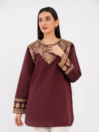 yarn-dyed-kurti-embroidered-(pret)