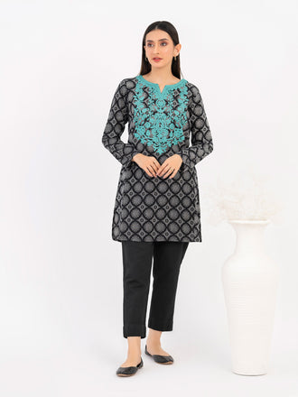 khaddar-kurti-embroidered-(pret)