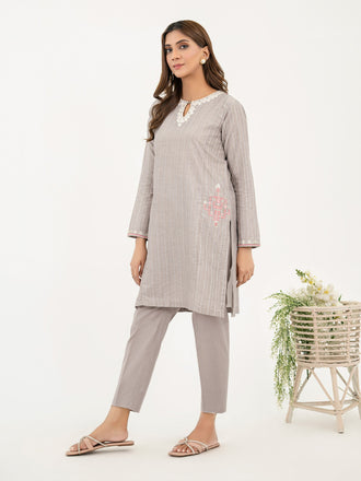 2-piece-lawn-suit-embroidered-(pret)