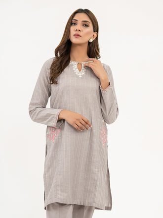 2-piece-lawn-suit-embroidered-(pret)