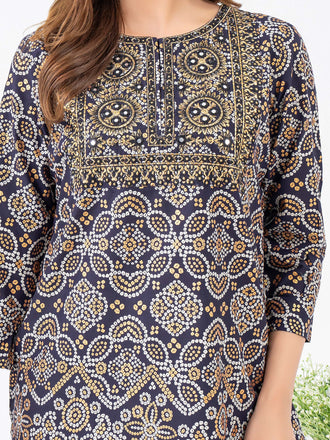 lawn-kurti-embroidered-(pret)