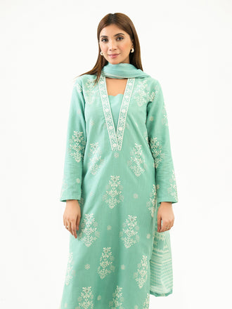 3-piece-khaddar-suit-embroidered-(pret)