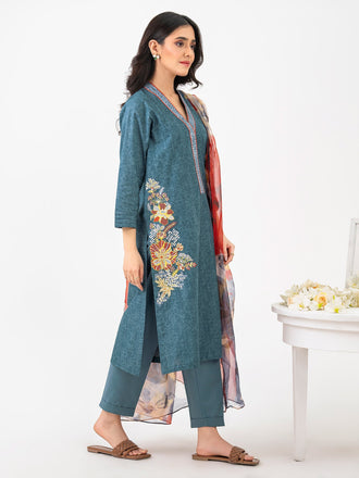 3-piece-cambric-suit-embroidered-(pret)