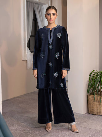 2-piece-velvet-suit-embroidered(pret)