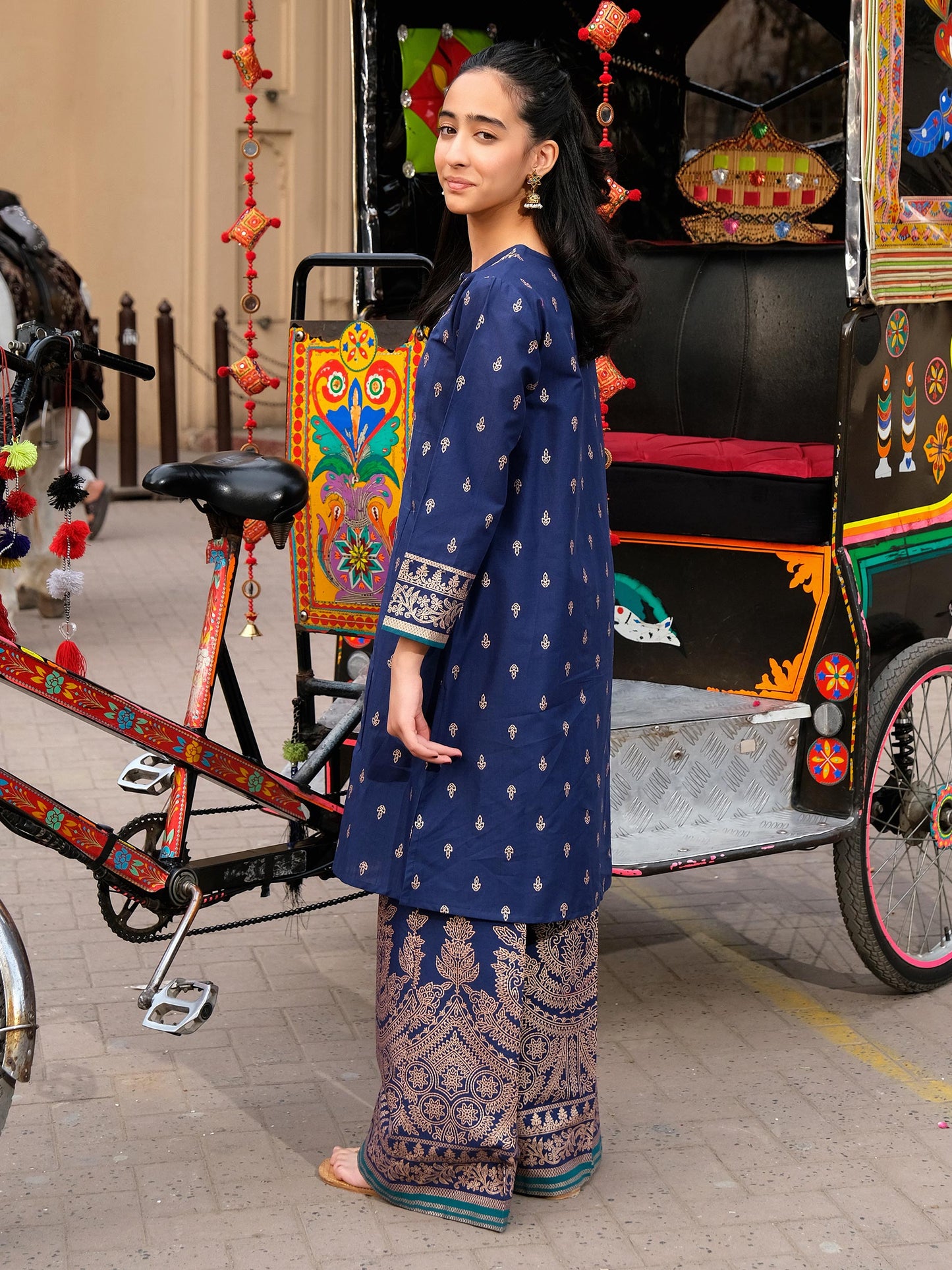 2 Piece Lawn Suit-Embroidered