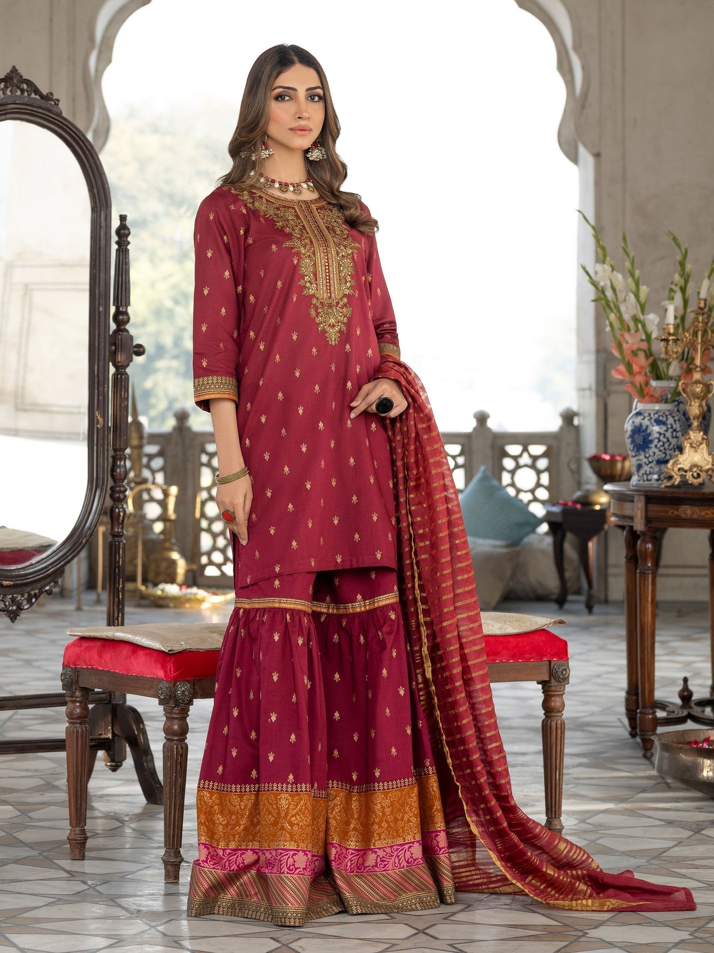 3 Piece Lawn Suit-Embroidered (Pret)