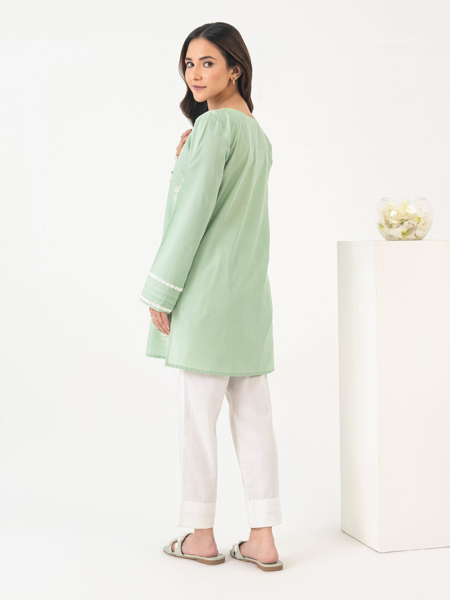 Cambric Kurti-Embroidered (Pret)