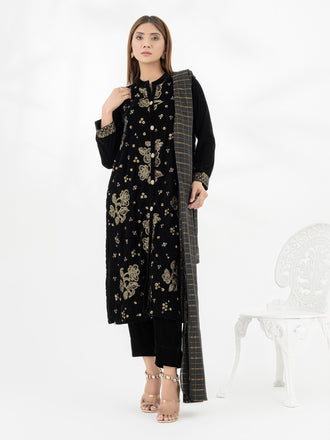 3-piece-velvet-suit-embroidered-(pret)