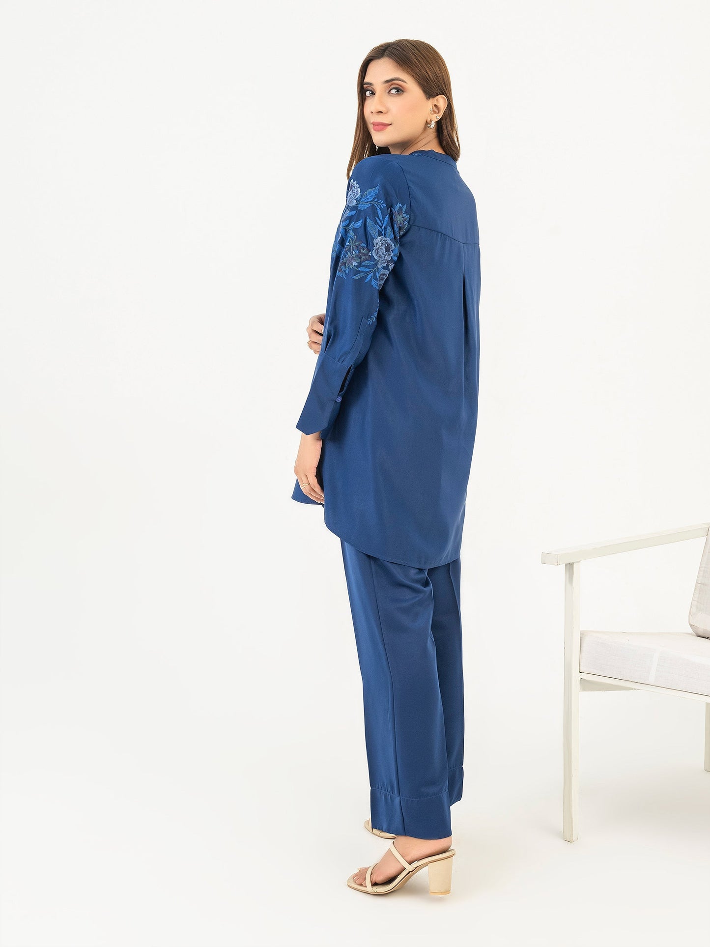 2 Piece Silk Suit-Embroidered (Pret)