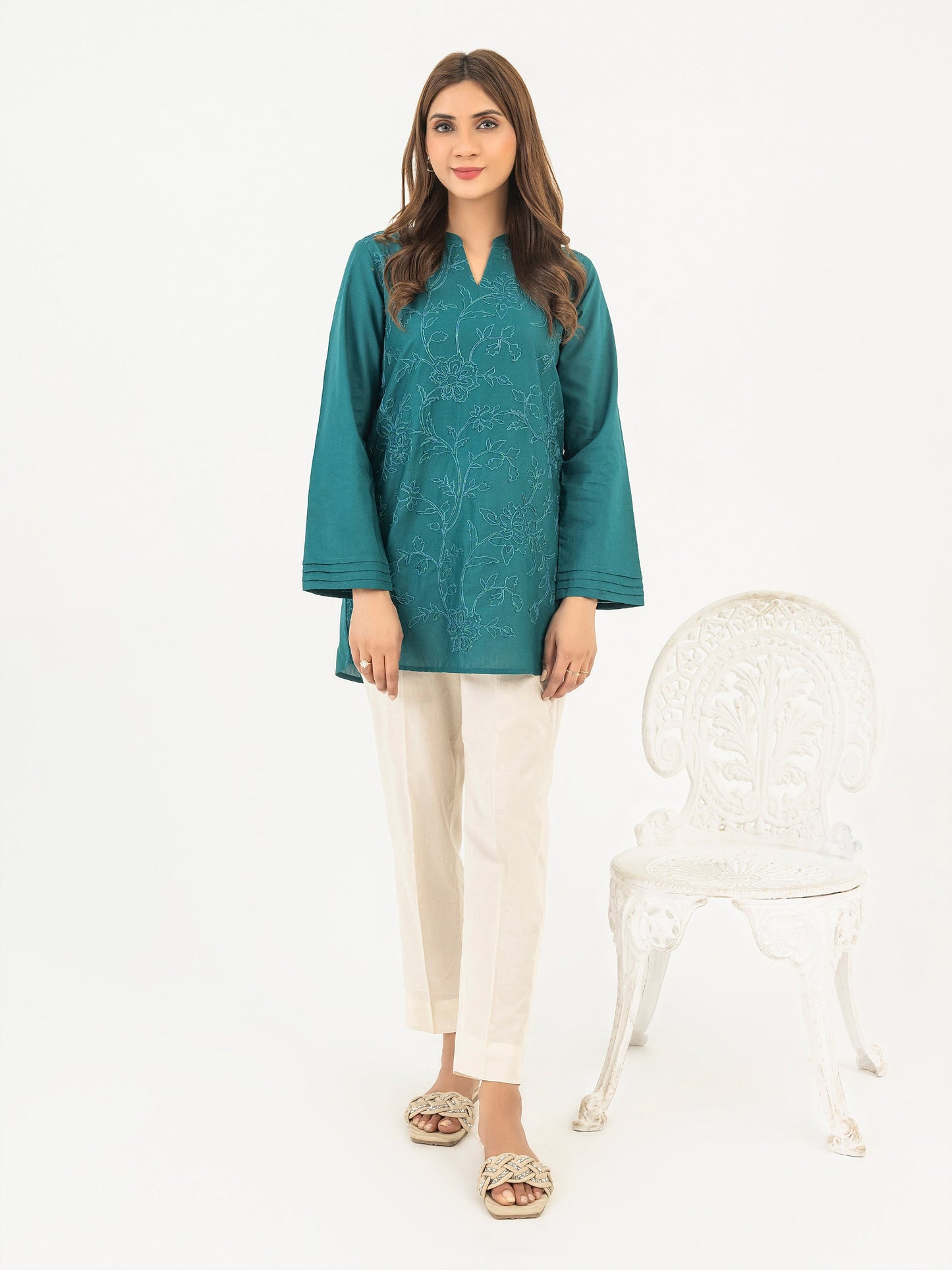 Cambric Kurti-Embroidered (Pret)