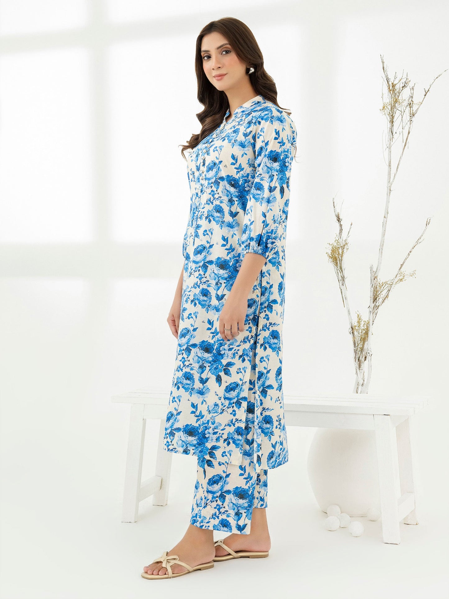 2 Piece Lawn Suit-Embroidered (Pret)