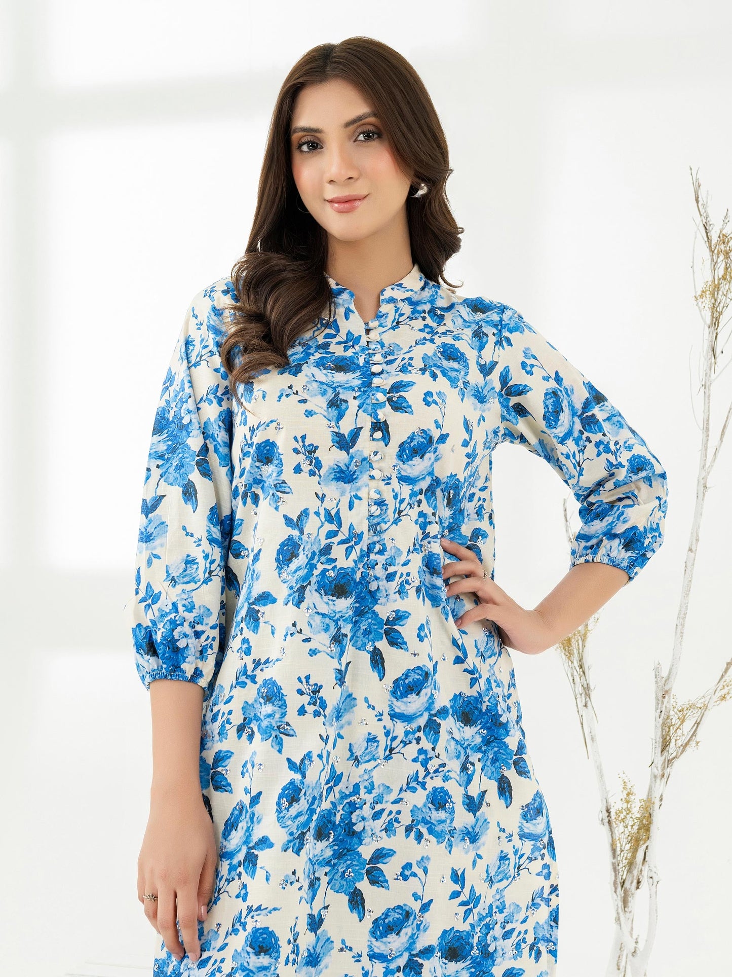 2 Piece Lawn Suit-Embroidered (Pret)
