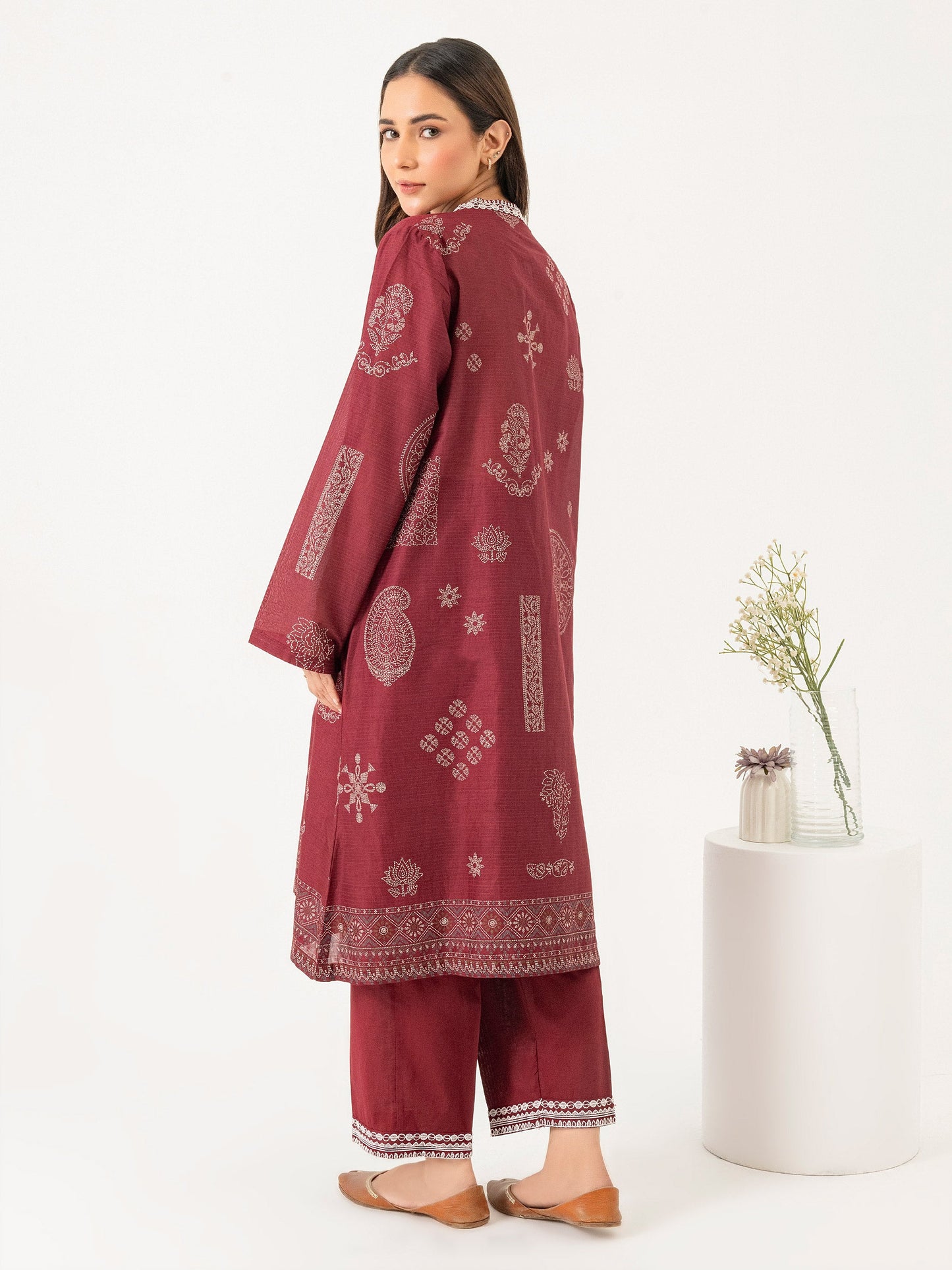 2 Piece Lawn Suit-Embroidered (Pret)