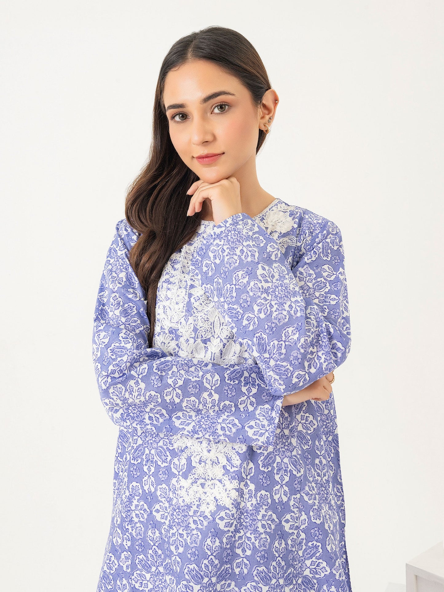 Lawn Shirt-Embroidered(Pret)