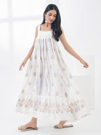 embroidered-grip-dress