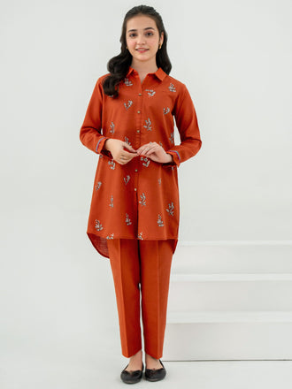 2-piece-khaddar-suit-embroidered-(definition-issue)