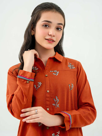 2-piece-khaddar-suit-embroidered-(definition-issue)