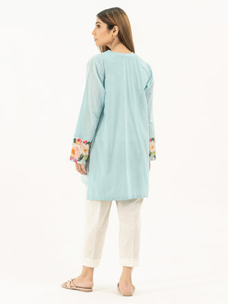 cambric-kurti-embroidered-(pret)