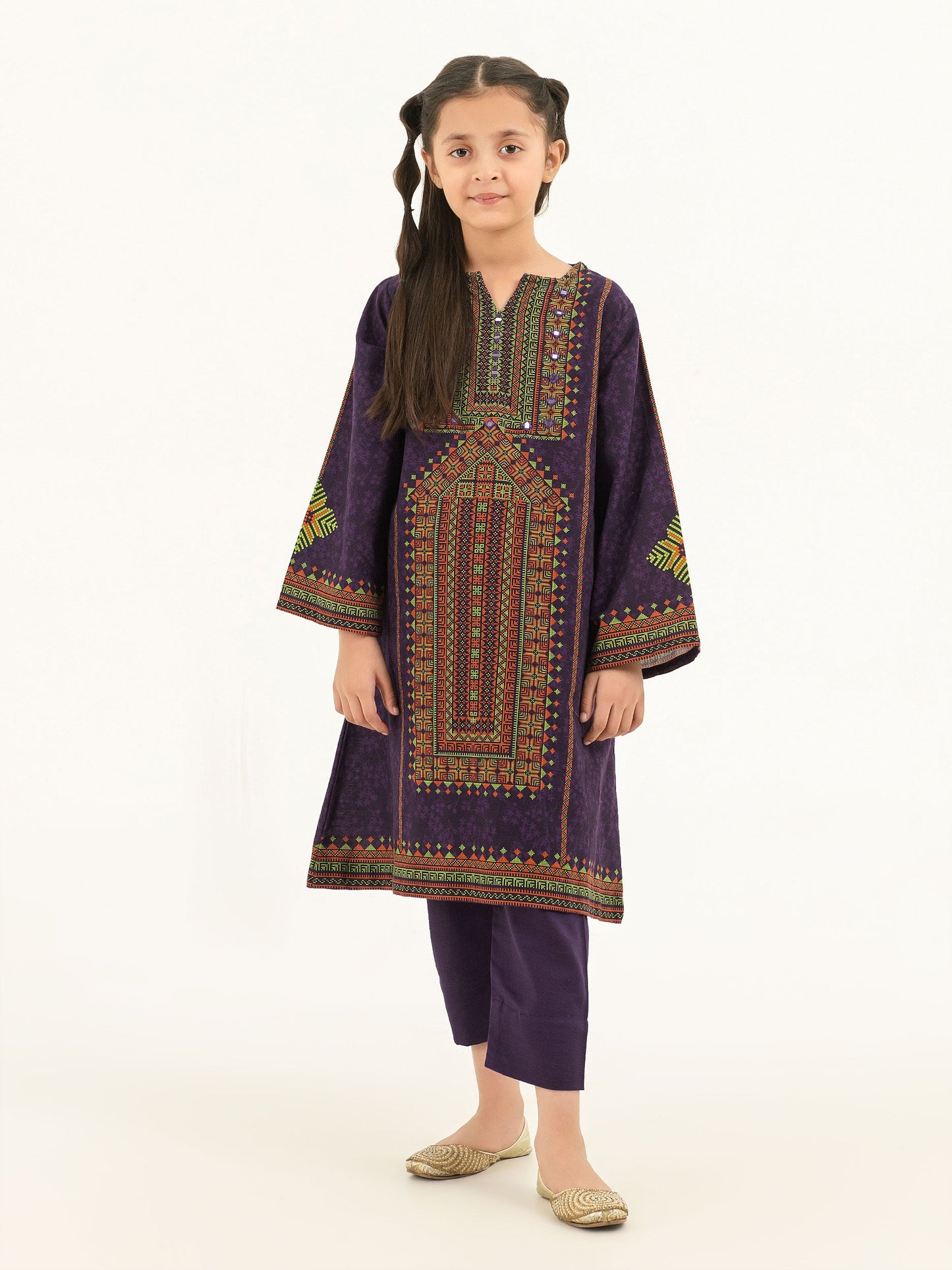 2 Piece Khaddar Suit-Printed (Pret)