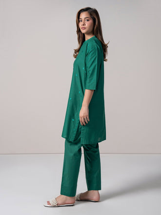 2-piece-lawn-suit--embroidered-(pret)
