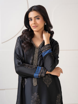 2-piece-silk-suit-embroidered-(pret)