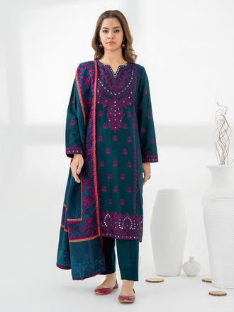 3-piece-khaddar-suit-embroidered-(pret)