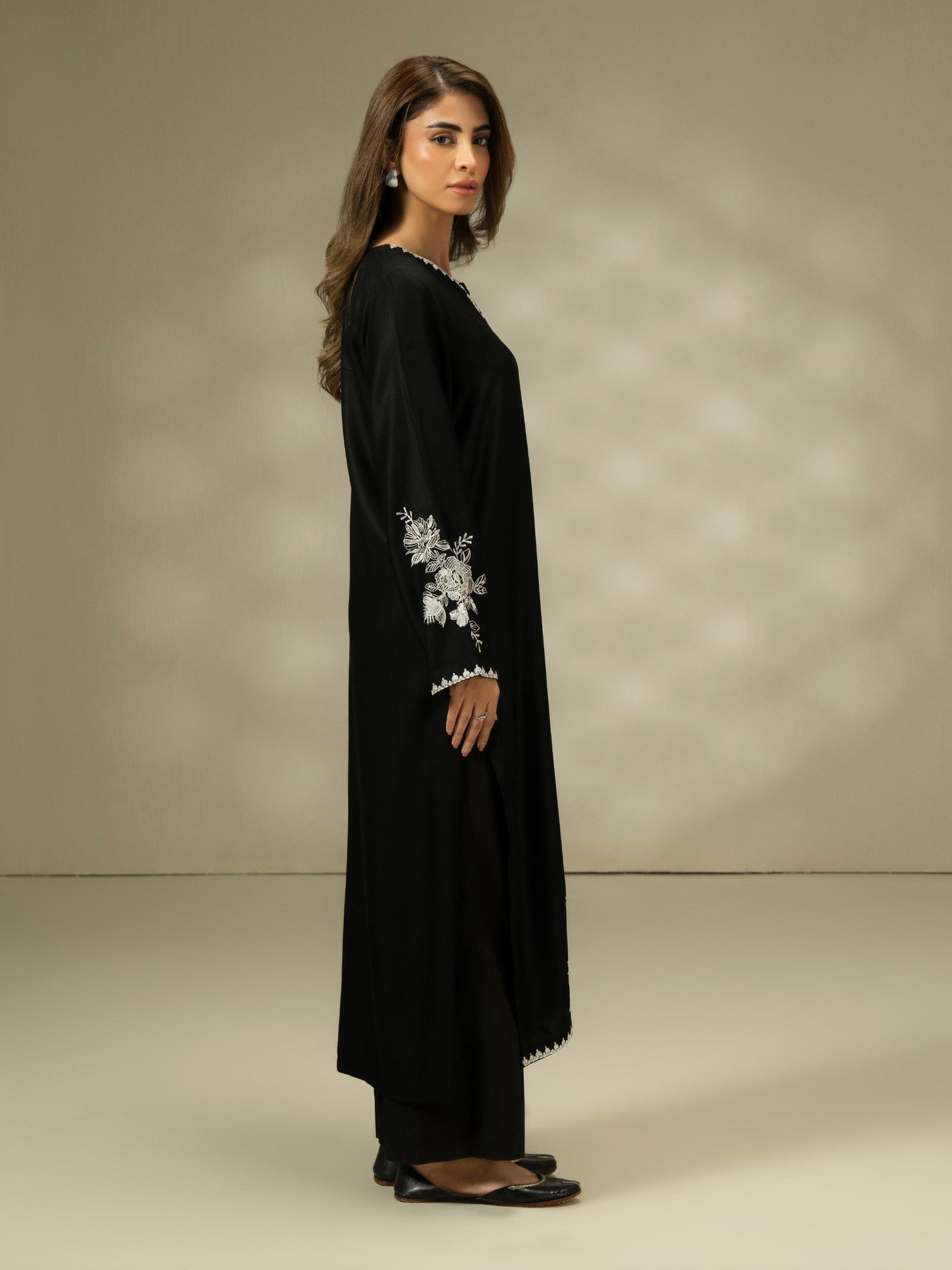 Linen Shirt-Embroidered (Pret)