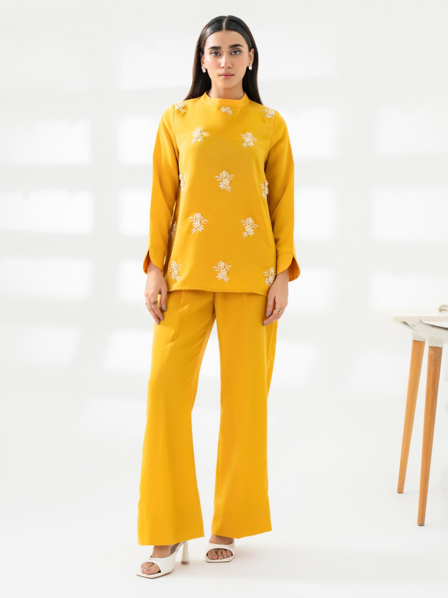 Grip Co-Ord Set-Embroidered (Pret)