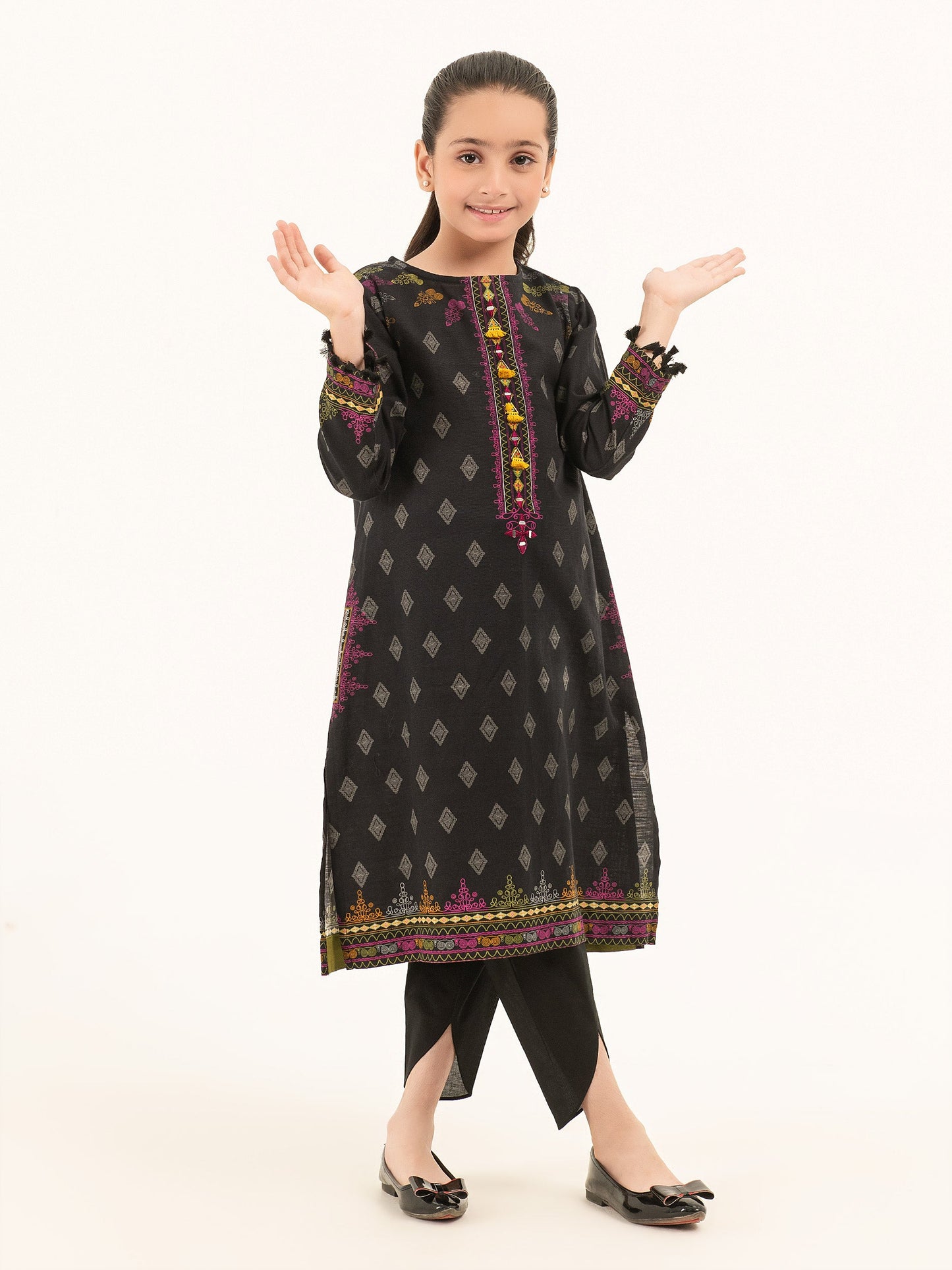 Khaddar Shirt-Embellished (Pret)