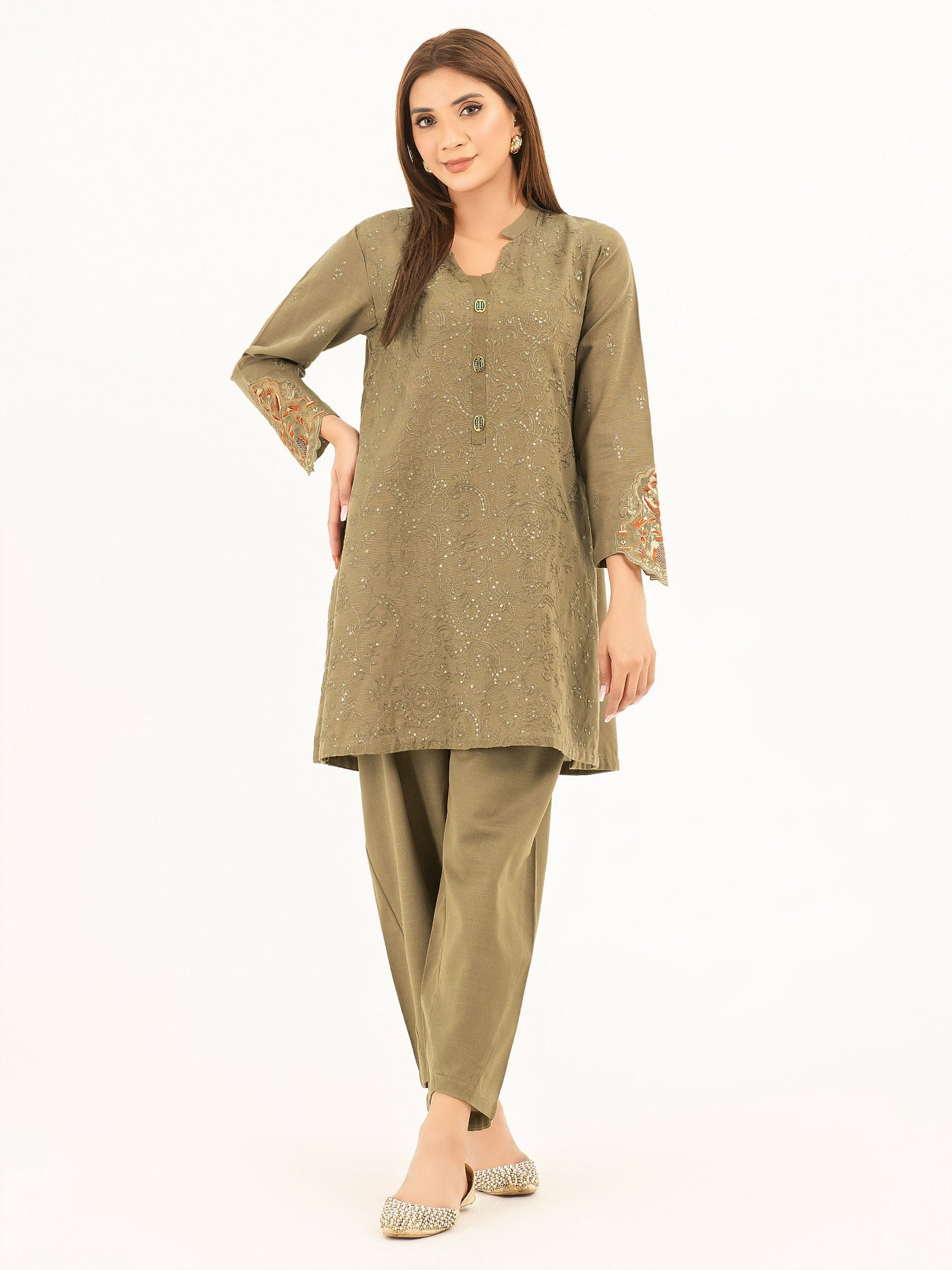 2 Piece Khaddar Suit-Embroidered (Pret)