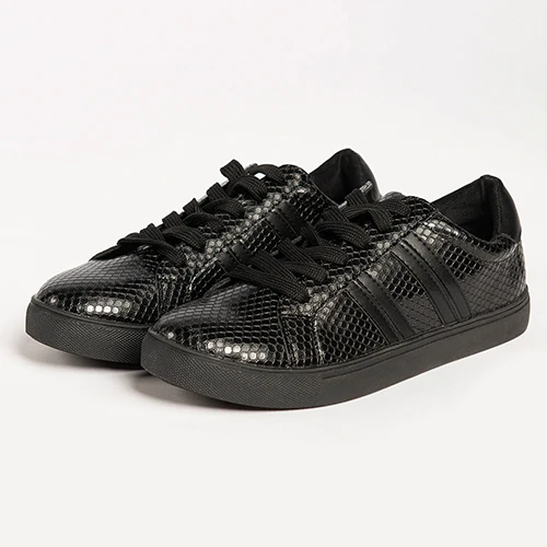 limelight-SNEAKERS